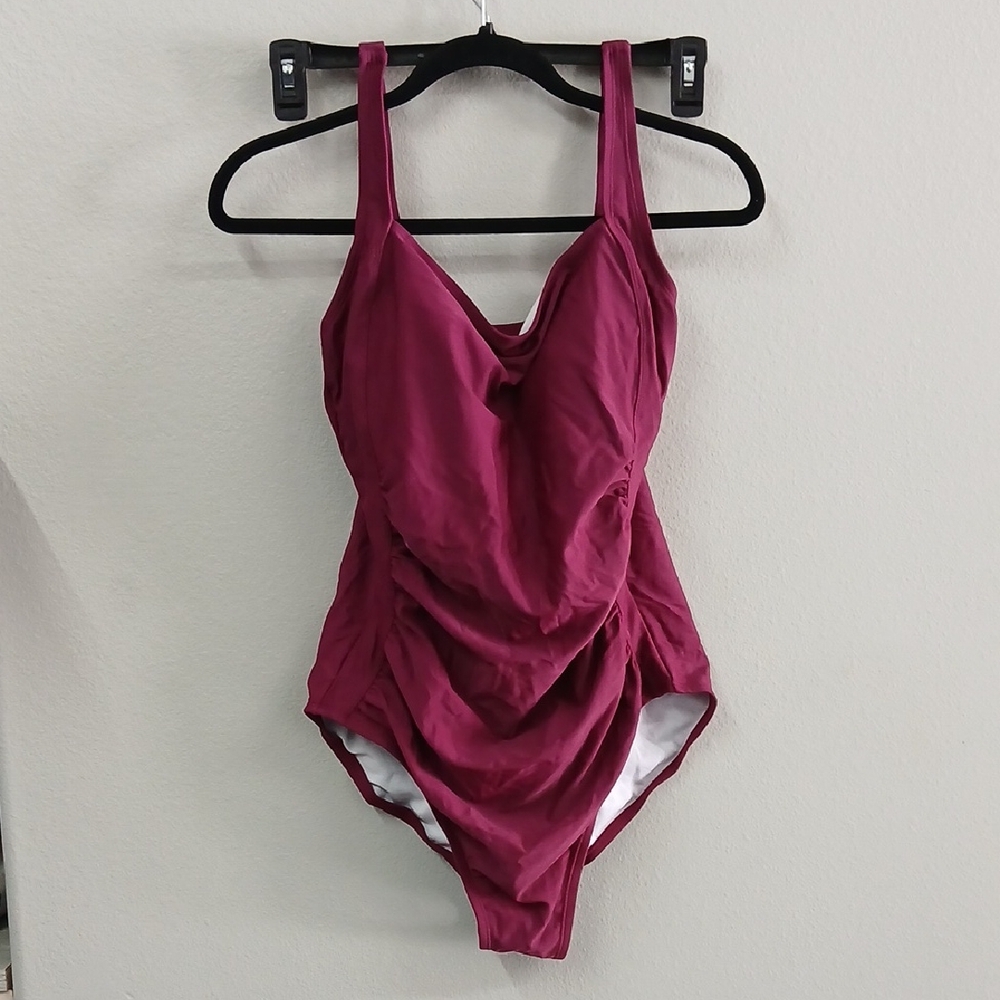 NWT Hilor Elegant Magenta One-Piece Swimsuit Size 14